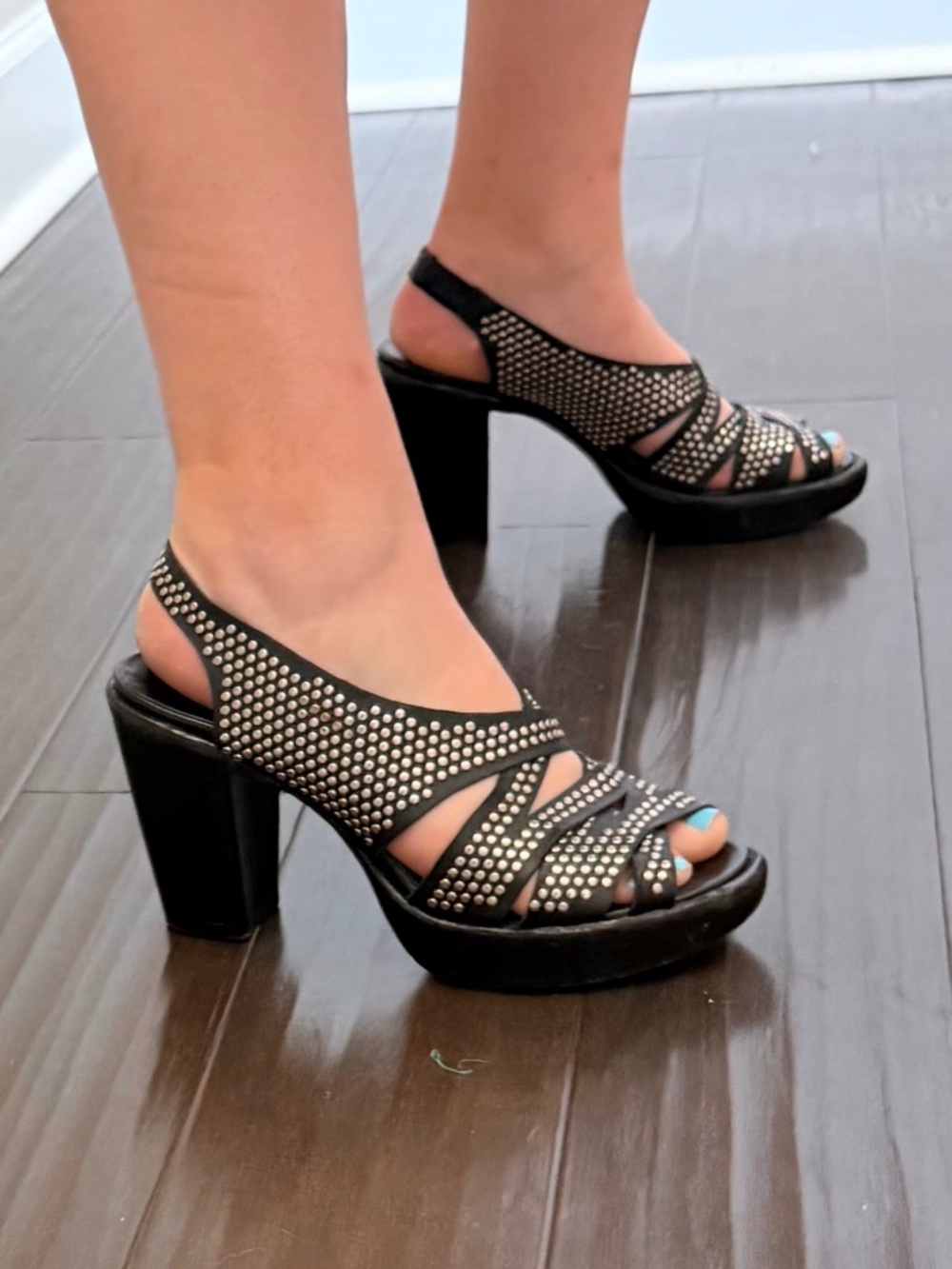 VTG Rocco P INCREDIBLE QUALITY Leather Silver Studded Strappy Block Heel 39